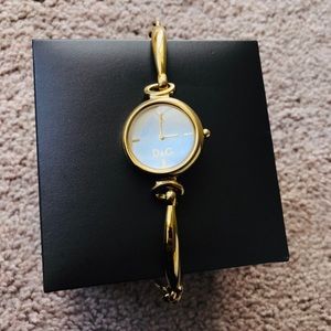 D&G bracelet watch | Needs battery